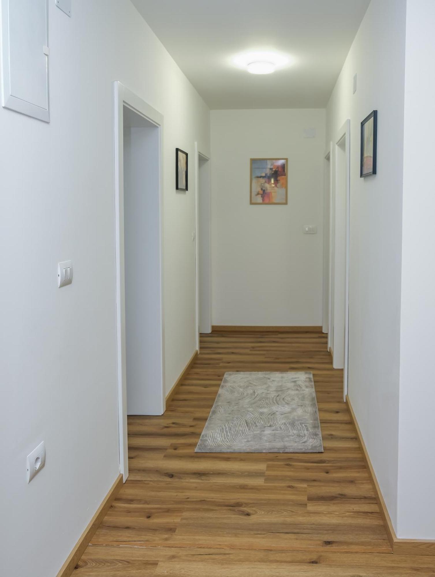Nest Apartments Gjakova Екстериор снимка